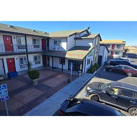 Hotel Avenida Victorville I 15 Luaran gambar