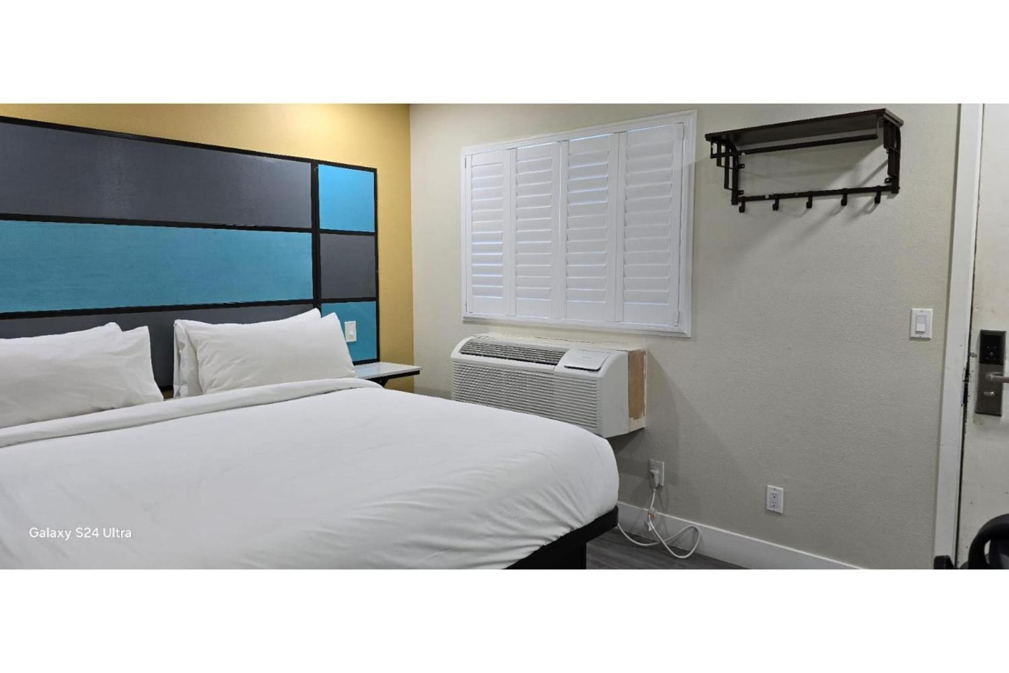 Hotel Avenida Victorville I 15 Luaran gambar